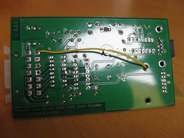 Wiring of ground for experimental board.